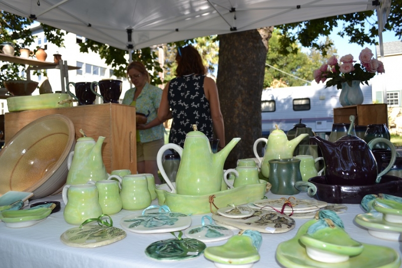 2022 Arts & Craft Applications Are Up!